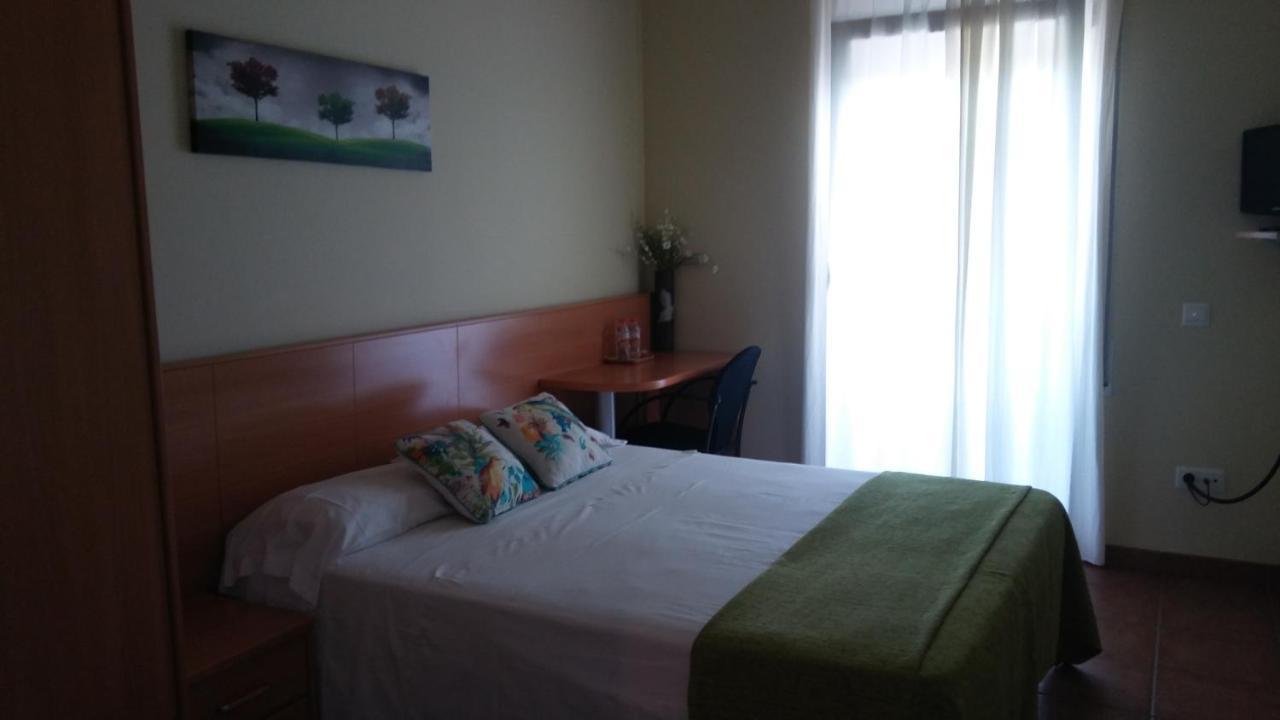 Hostal Sant Roc Botarell Exterior foto