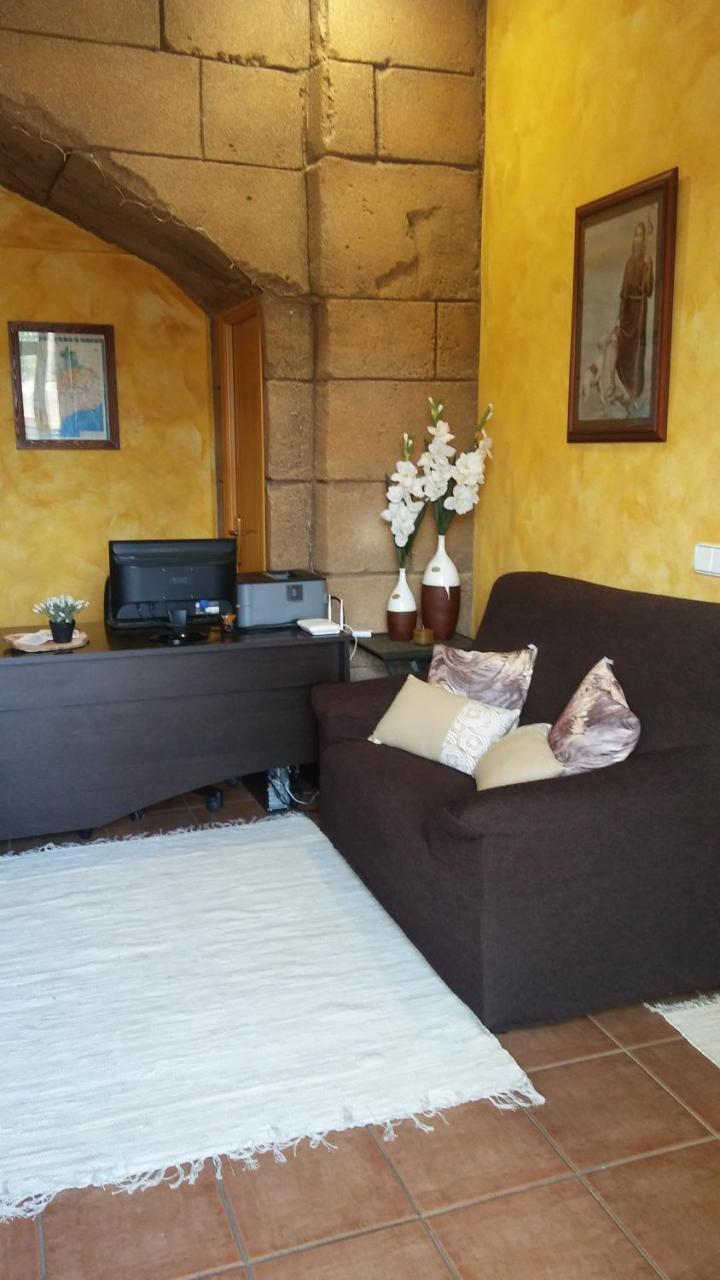 Hostal Sant Roc Botarell Exterior foto